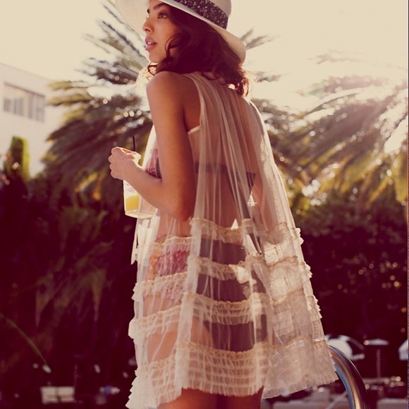 Free People - Picture 3 of 12